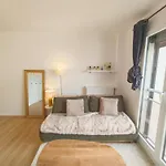 Bright Paris Apt Bastille Nation For 3 Guests